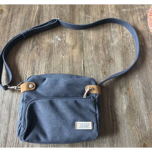 Travelon Anti Theft Heritage Crossbody Bag blue denim Functional Travel 9.5 by 8